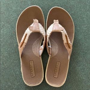 Sperry Flip Flops